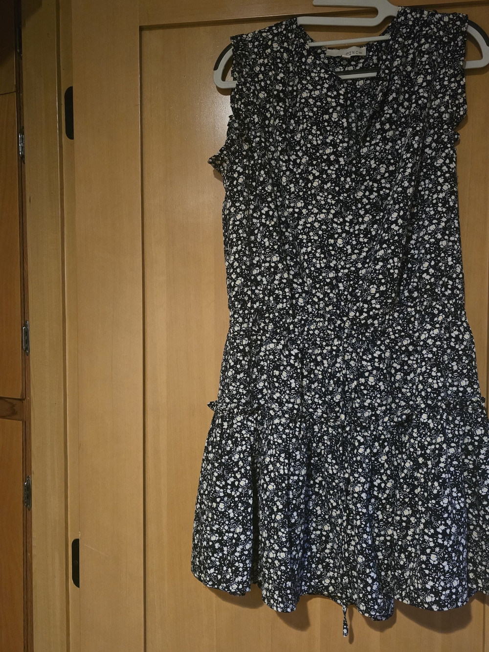 Black pinch Floral Ruffle-Trim Sleeveless Sundress